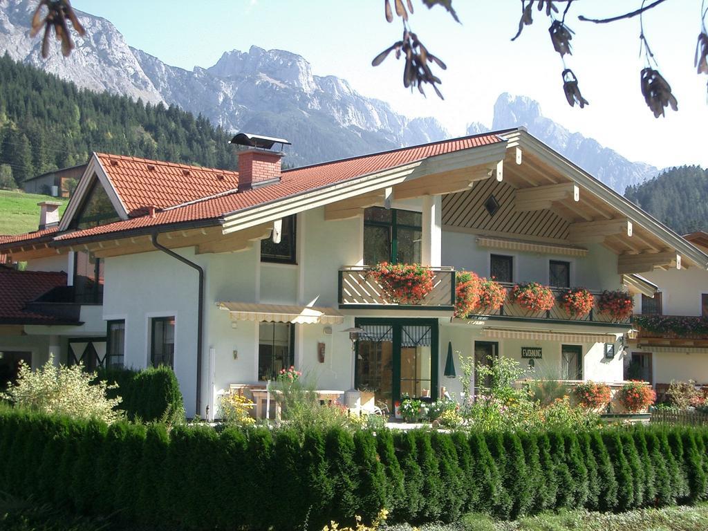 Hausmenneweger Apartment Annaberg im Lammertal Room photo