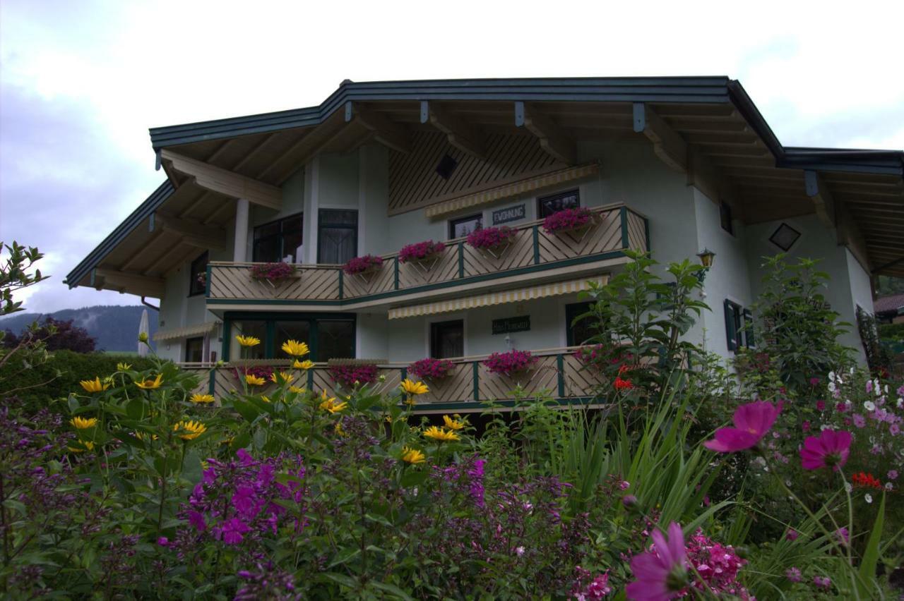 Hausmenneweger Apartment Annaberg im Lammertal Exterior photo