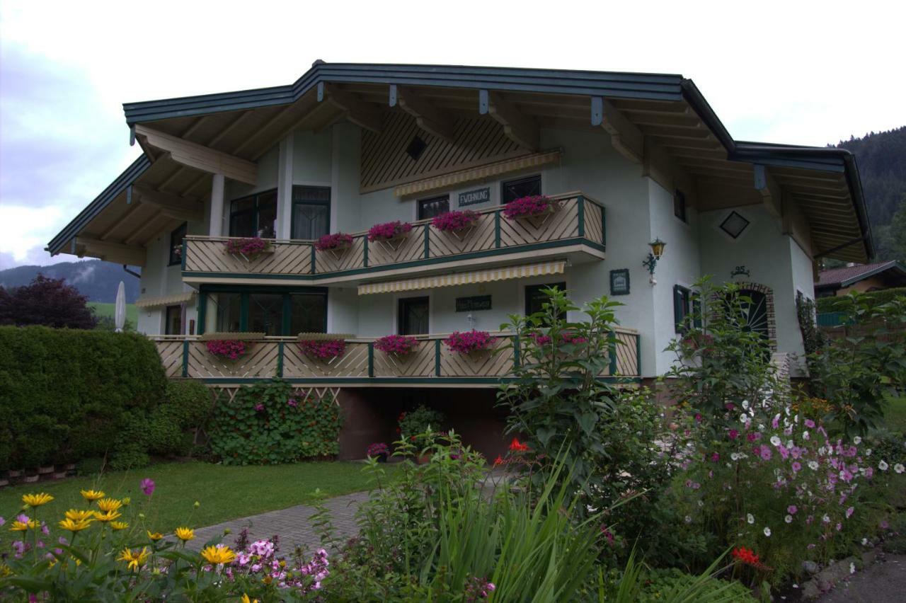 Hausmenneweger Apartment Annaberg im Lammertal Exterior photo